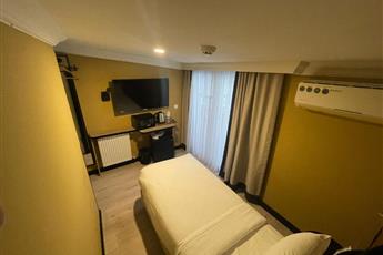 EA Exclusive Hotel 4*