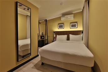 EA Exclusive Hotel 4*