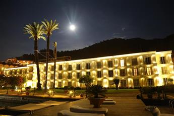 Ece Saray Marina Resort 5*