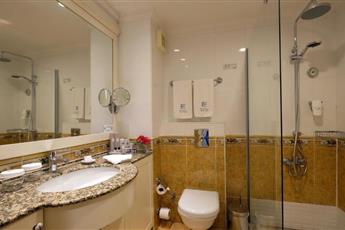 Ece Saray Marina Resort