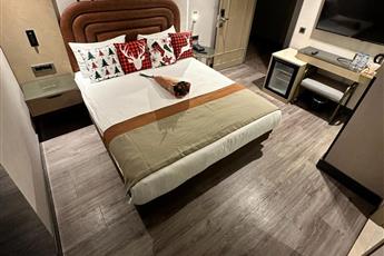 Edition Old City Hotel 4*