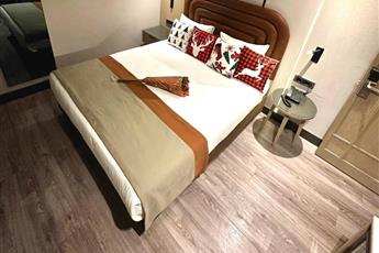 Edition Old City Hotel 4*