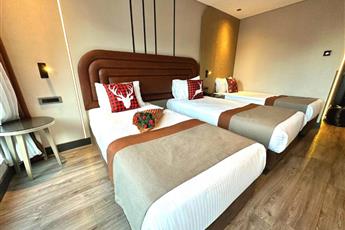 Edition Old City Hotel 4*