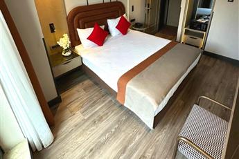 Edition Old City Hotel 4*