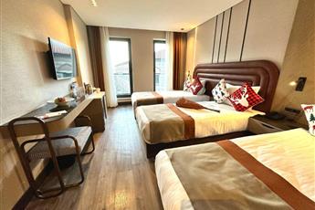 Edition Old City Hotel 4*