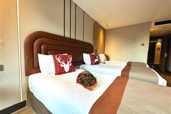 Edition Old City Hotel 4*