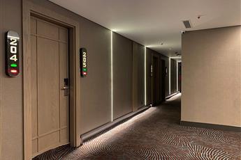 Edition Old City Hotel 4*