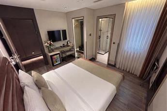 Edition Old City Hotel