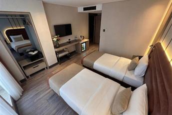 Edition Old City Hotel