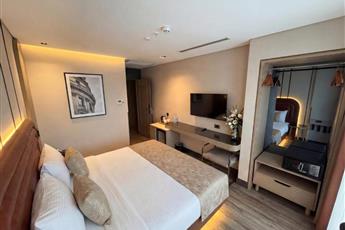 Edition Old City Hotel