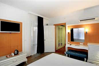 Eftalia Village Hotel 5*