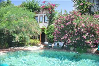 El Vino Hotel & Suites 4*