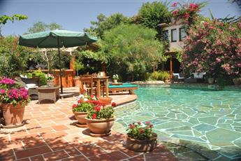 El Vino Hotel & Suites 4*