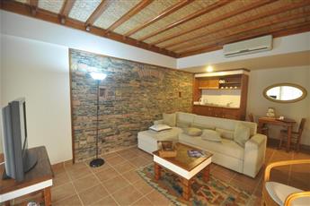 El Vino Hotel & Suites