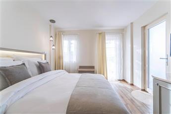 Elementa Boutique Hotel - Adults Only 12+