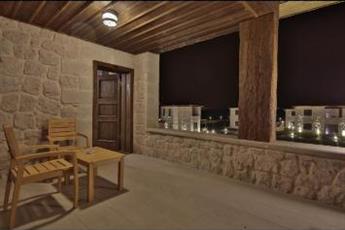 Elevres Stone House