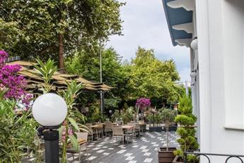 Eliada Hotel