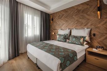 Eliada Hotel