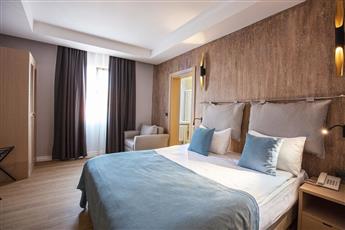 Eliada Hotel