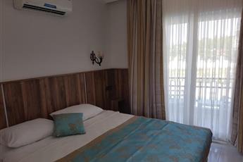 Elijah Hotel