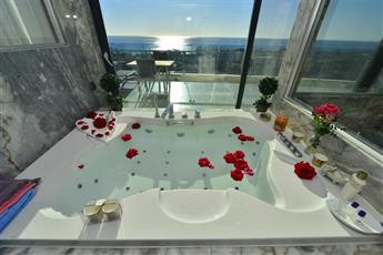 Elite Luxury Suite & Spa