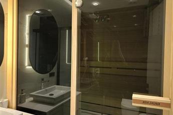 Elite Luxury Suite & Spa