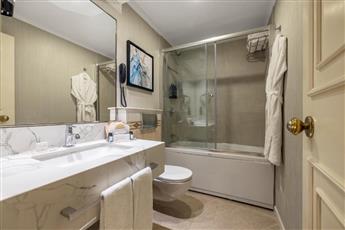 Elite World Comfy Hotel