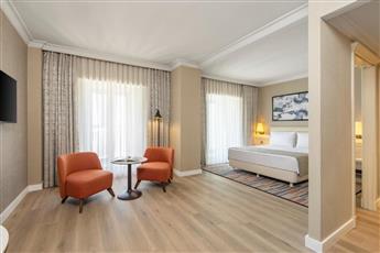 Elite World Comfy Hotel
