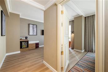 Elite World Comfy Hotel
