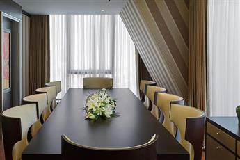 Elite World Grand Istanbul Basın Ekspres 5*