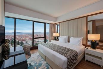 Elite World Grand Istanbul Kucukyali 5*