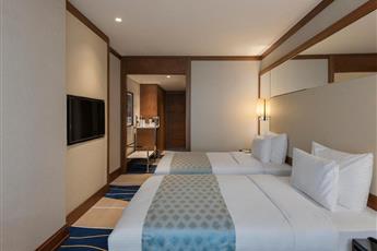 Elite World Grand Istanbul Kucukyali 5*