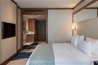 Elite World Grand Istanbul Kucukyali 5*