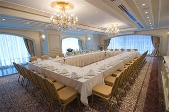 Elite World İstanbul Taksim 5*