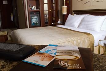 Elite World İstanbul Taksim 5*