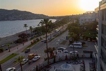 Elysee Rive Hotel 4*