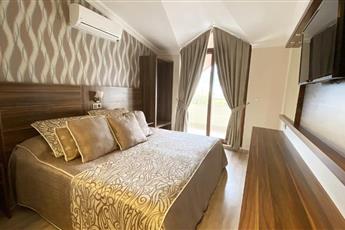 Emily Rose Hotel