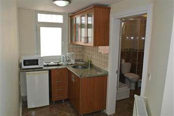 Emirhan Inn Apartment 3*