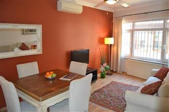 Emirhan Inn Apartment 3*