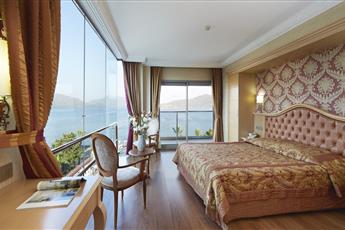 Emre Beach Hotel 4*
