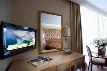 Emre Beach Hotel