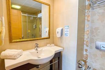 Emre Beach Hotel
