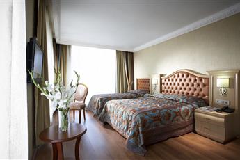 Emre Beach Hotel