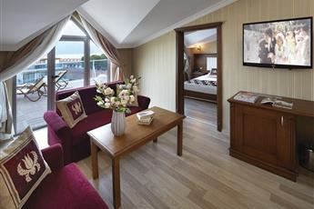 Emre Beach Hotel