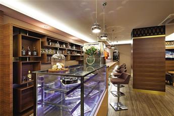 Emre Hotel