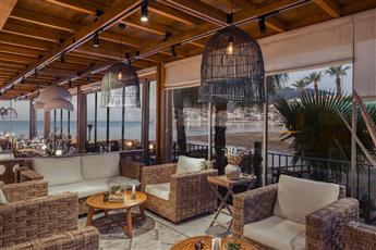 En Vie Beach Boutique Hotel - Adults Only 16+