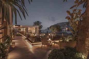 En Vie Beach Boutique Hotel - Adults Only 16+