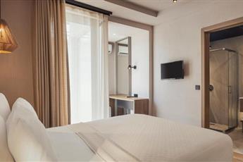 En Vie Beach Boutique Hotel - Adults Only 16+