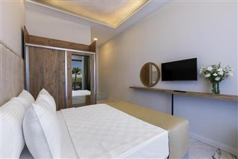 Enki Spinoza Thermal & Resort Hotel 4*