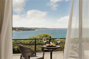 Enki Spinoza Thermal & Resort Hotel 4*